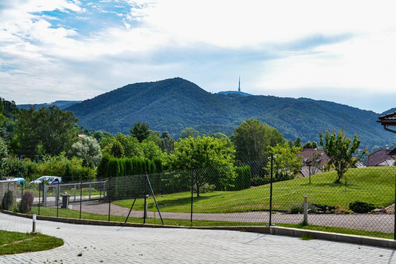 Apartman Na Palouku Povrly Bagian luar foto